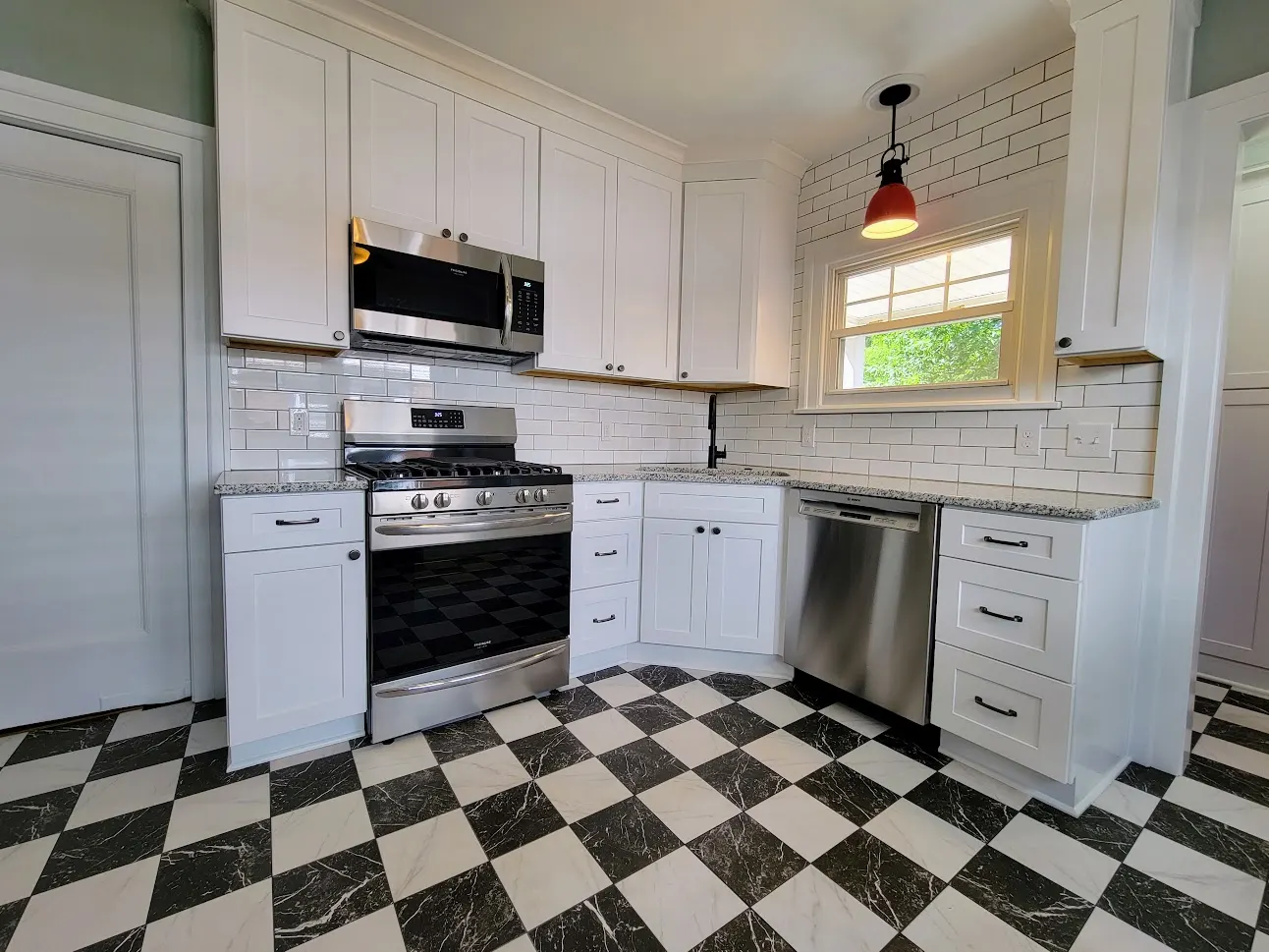 Kitchen – Lakewood, OH — photo 5