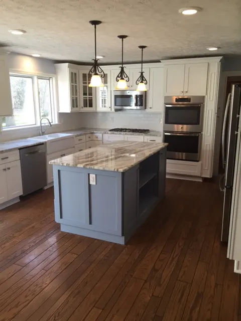 KITCHEN- RUSSELL TOWNSHIP, OH — photo 2