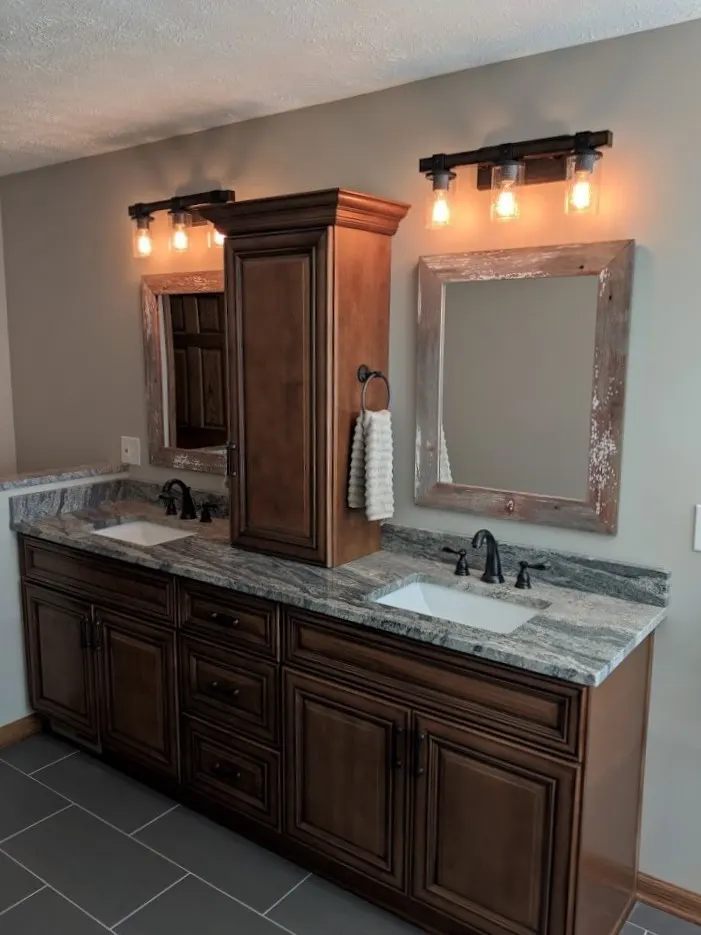 Bathroom – Broadview Heights, OH — photo 2
