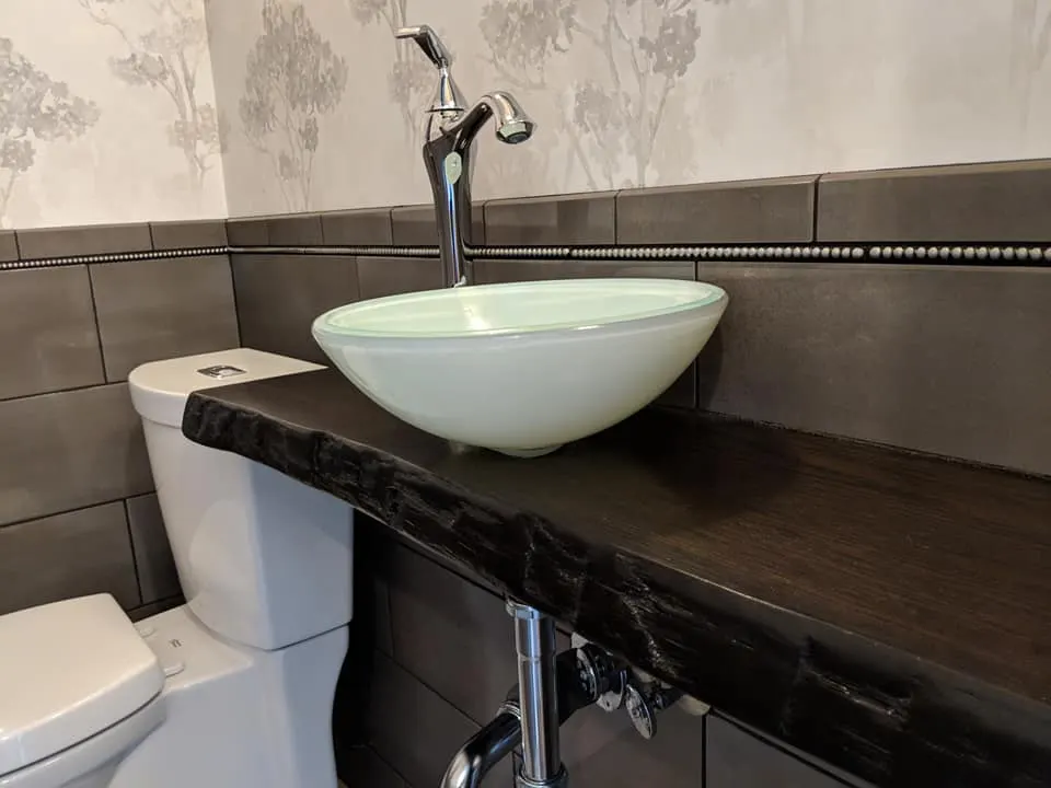 HALF BATHROOM – ROCKY RIVER, OH — photo 3