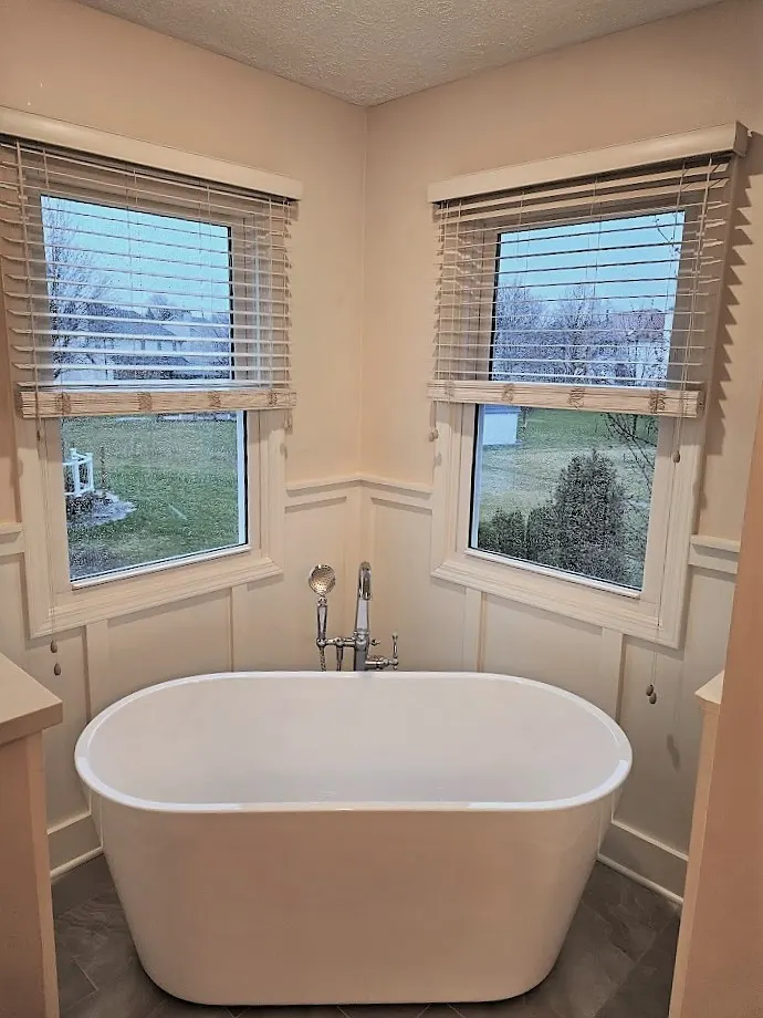 Bathroom – Strongsville, OH — photo 7