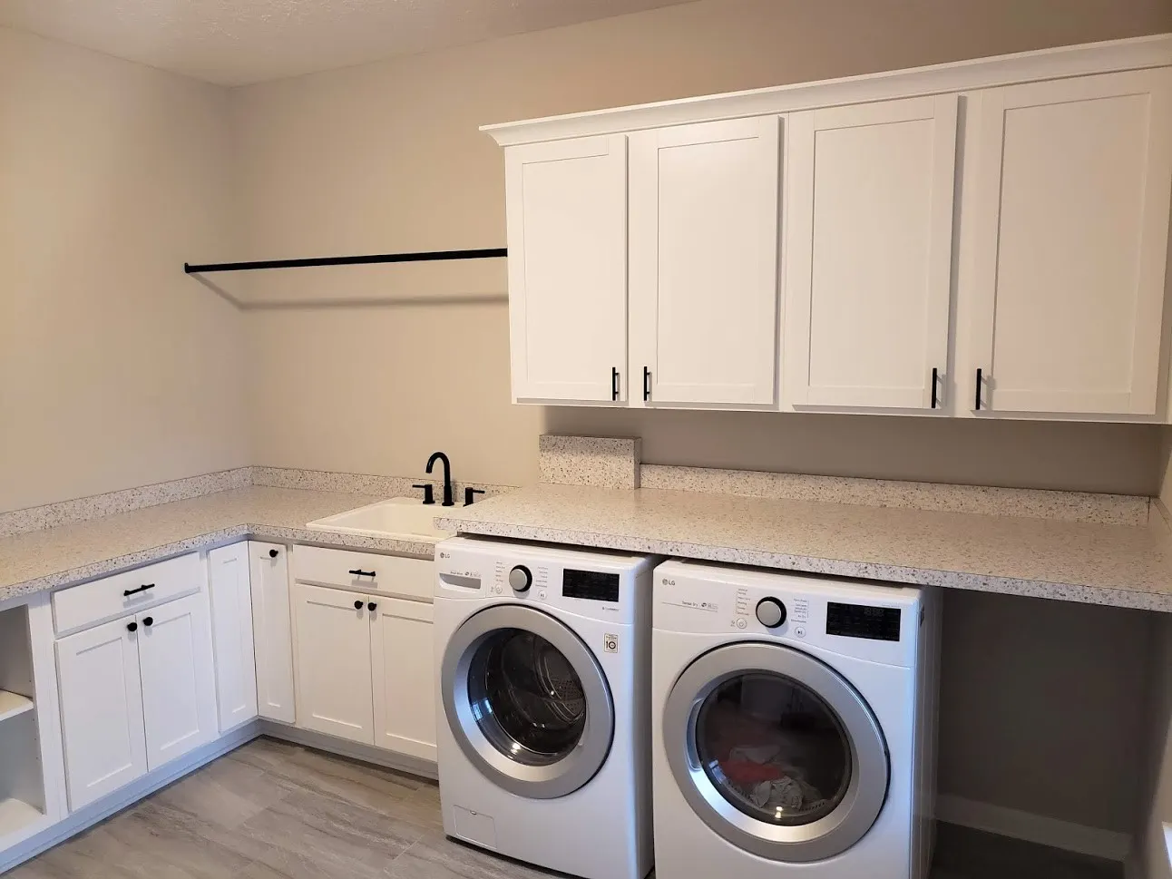 Laundry Room – Avon Lake, OH — photo 2