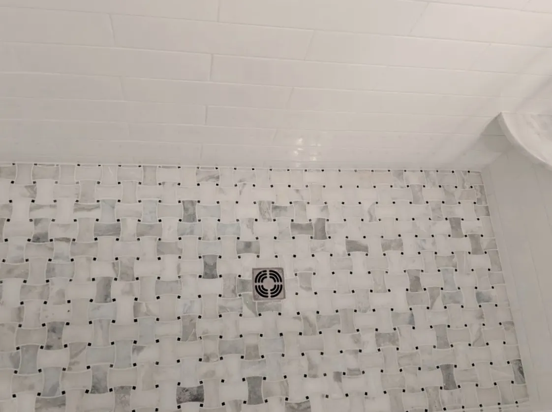 BATHROOM – NORTH OLMSTED, OH — photo 6