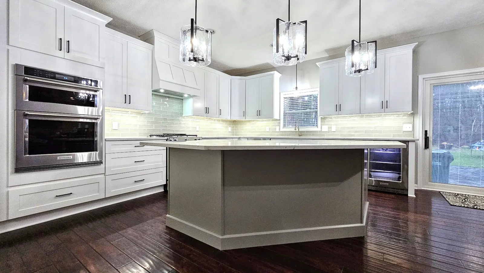 Kitchen – Olmsted Township, OH — photo 6