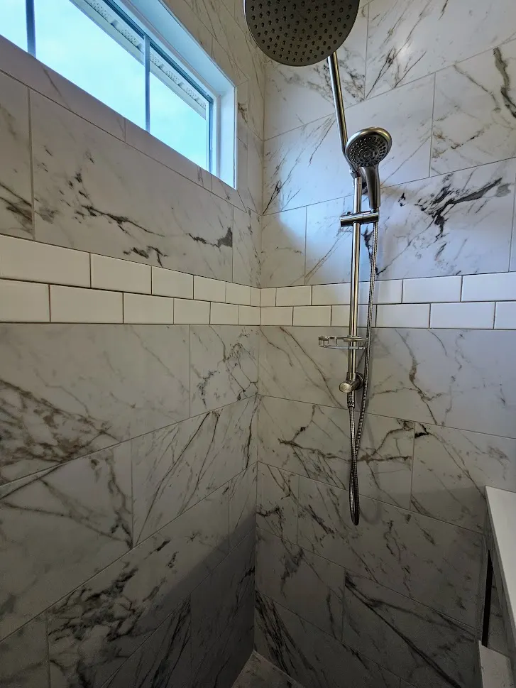 Bathroom – Strongsville, OH — photo 7