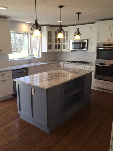 KITCHEN- RUSSELL TOWNSHIP, OH — photo 1