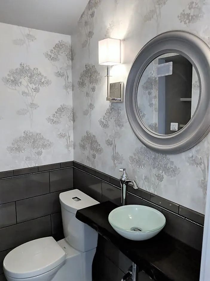 HALF BATHROOM – ROCKY RIVER, OH — photo 1