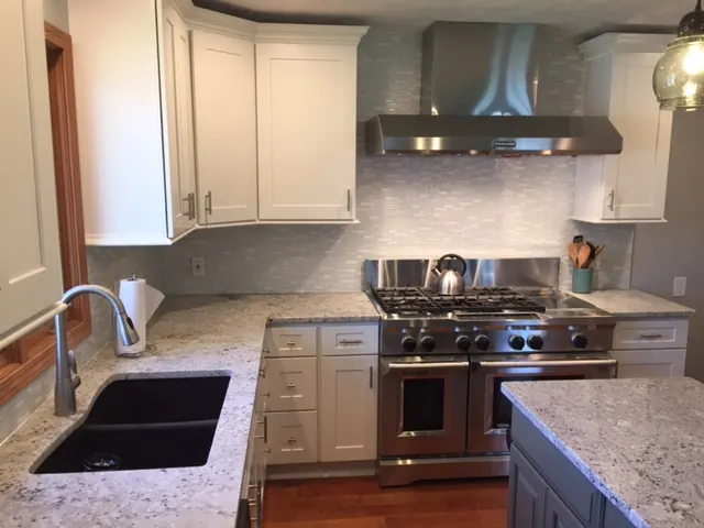 KITCHEN – HINCKLEY, OH — photo 2